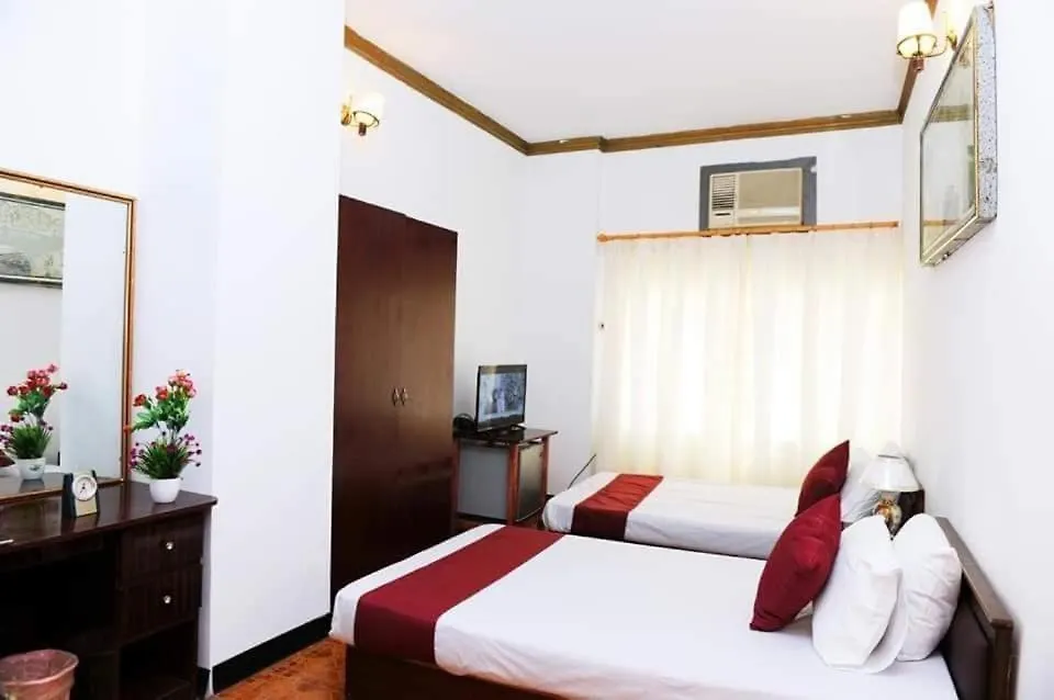 Bab Al Bahrain Hotel-1